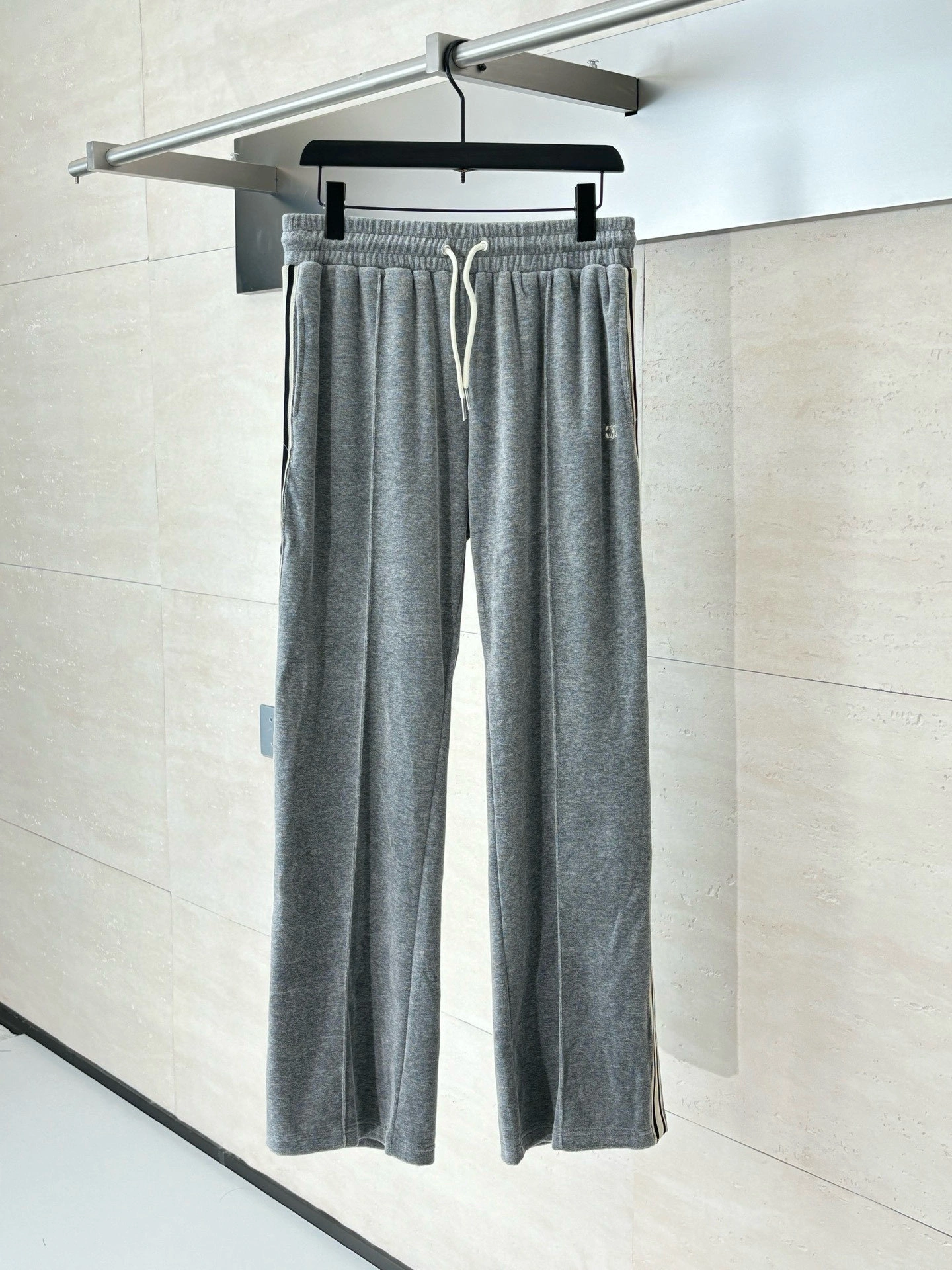 wg.luxury-- 358i95 embroidery item:E-F363I2328H